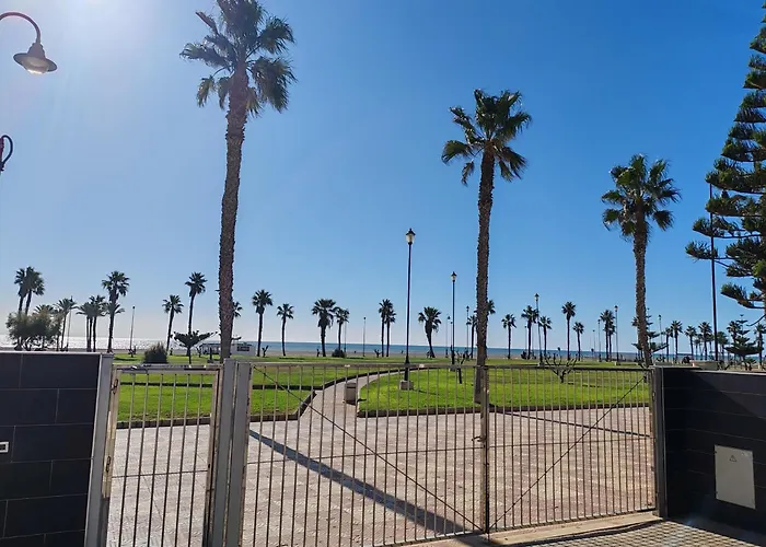 Sybarix Beach: 1ª Linea De Playa
