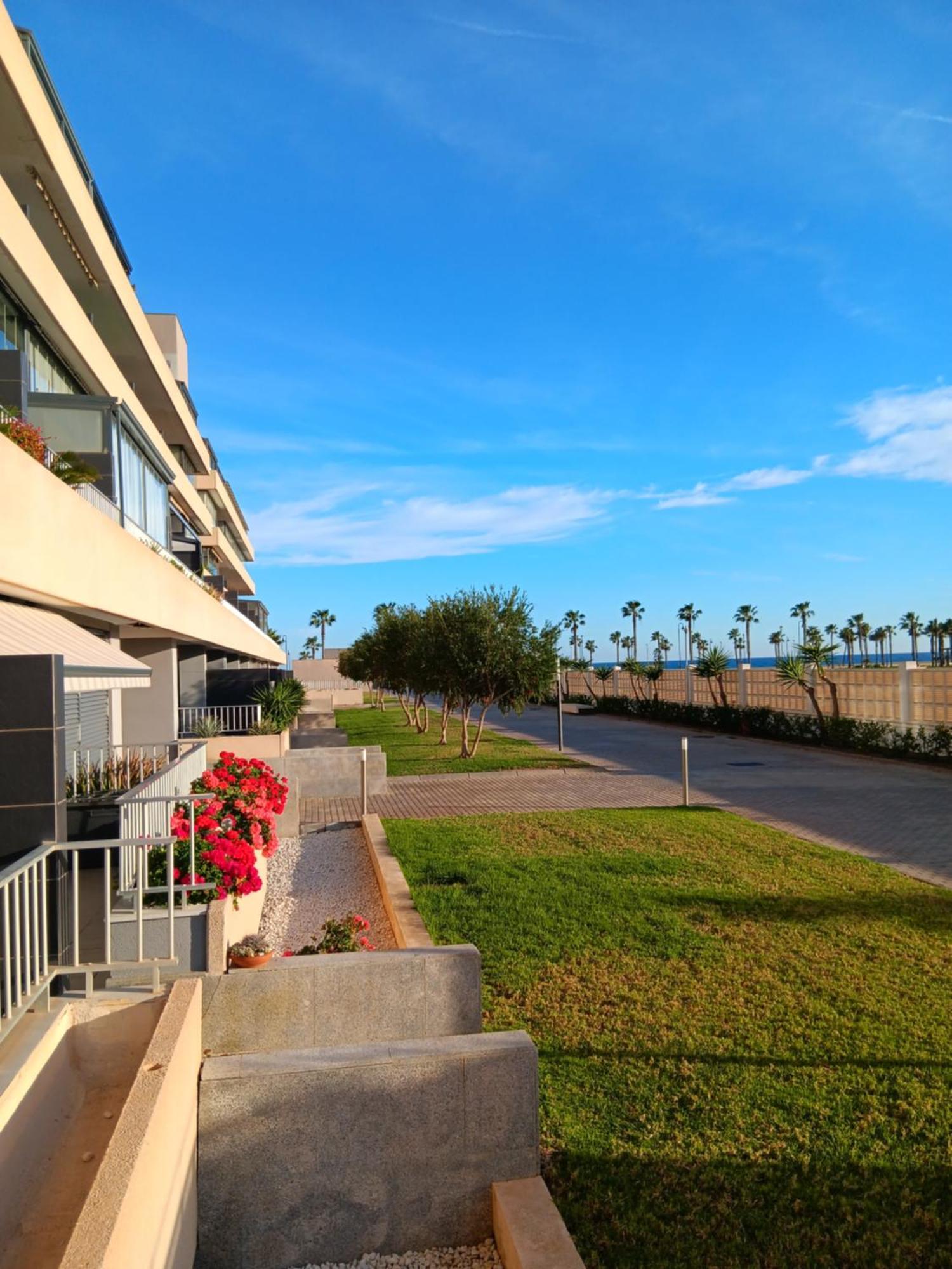Apartment Sybarix Beach: 1ª Linea De Playa Roquetas de Mar